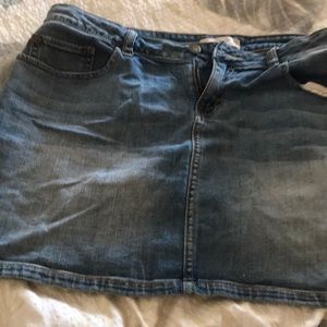 Denim skirt